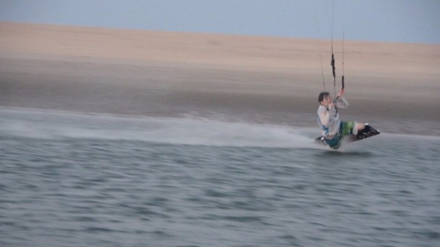 UH Team: Leleo & Jerome go for some Sliiiiiiiiiiiiiiiiiiiiiiiiiiiiides !!!