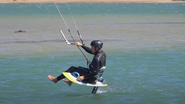 Kite Foil: How to Sit