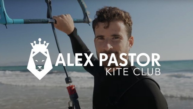 5 easy tricks every kitesurfer should know!