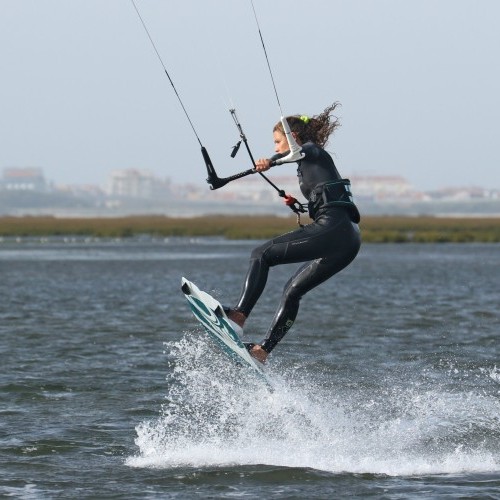 Hooked Pop from Toeside to Heelside Kitesurfing Technique