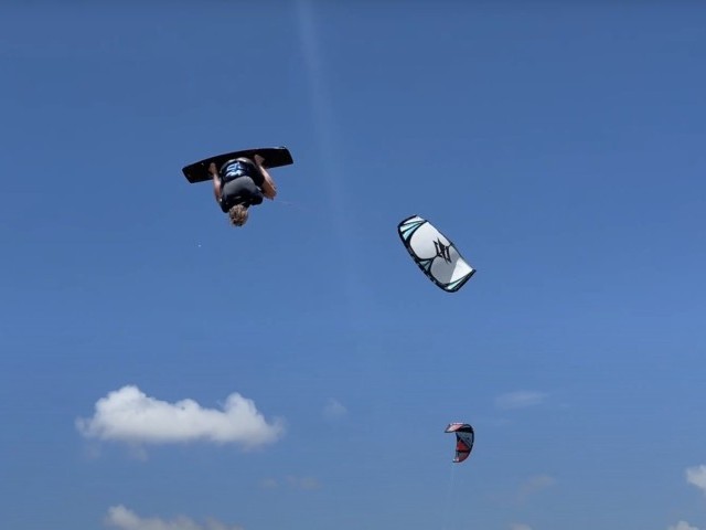 KITESURF Hermanus with the BEST kiteboarders in the world!