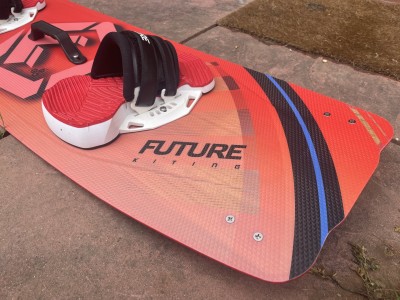 Future Kiting Mucho 142 x 43cm 2022 Kitesurfing Review