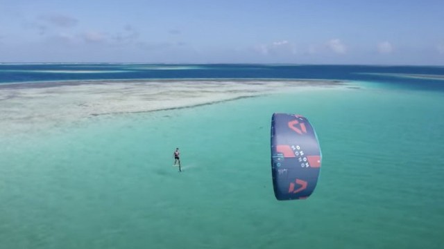 Duotone Mono 2022 Product Clip