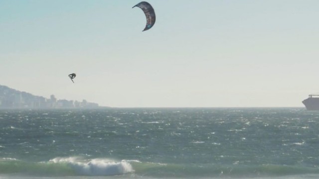 Aaron Hadlow Megaloop Frontroll Boardoff KOTA 2018