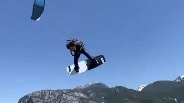 Squamish Spit kiteboarding session with Luis Cruz #Shorts