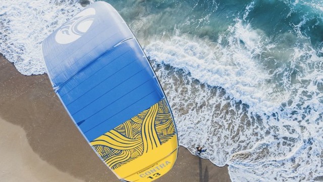 03 Cabrinha Contra 3S Kite