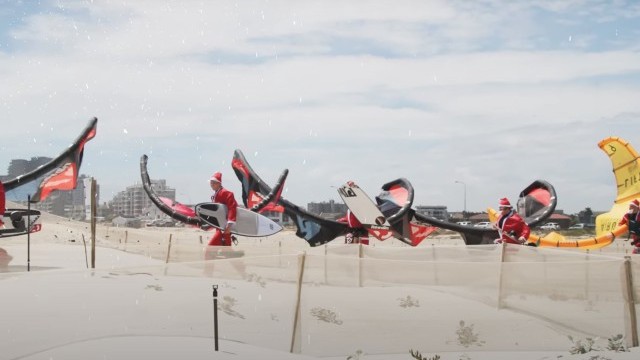 Kitesurfing in a Santa suit! KEVVLOG #16