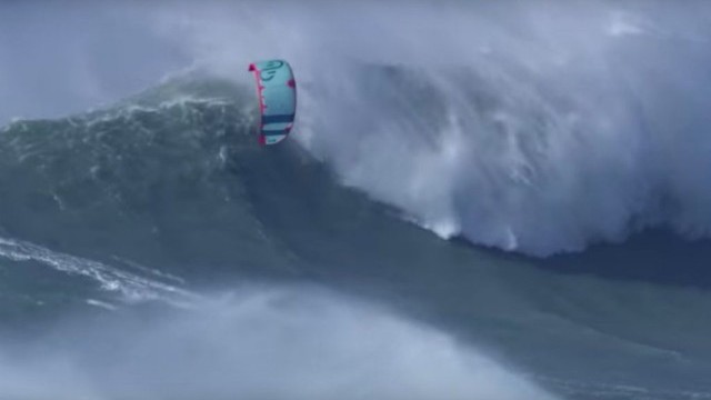 BIGGEST World Record Wave Kitesurfed by Nuno Figueiredo at Nazare