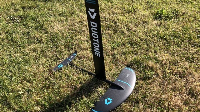 Kitesurfing Reviews - DUOTONE Spirit Carve 950 2020