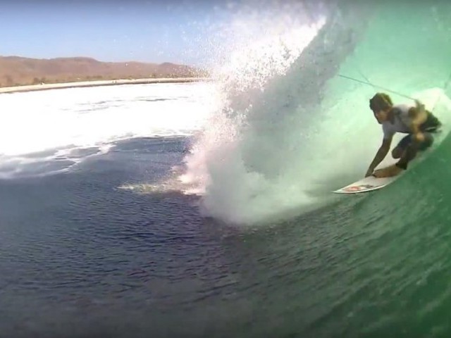Kitesurfing Sessions Indo : Keahi de Aboitiz