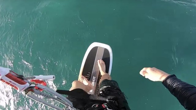 The secret to moving your feet Hydrofoiling