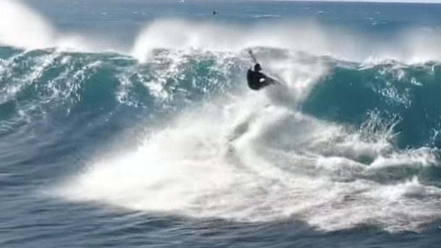 Sunset Slashing - Kitesurfing Hookipa