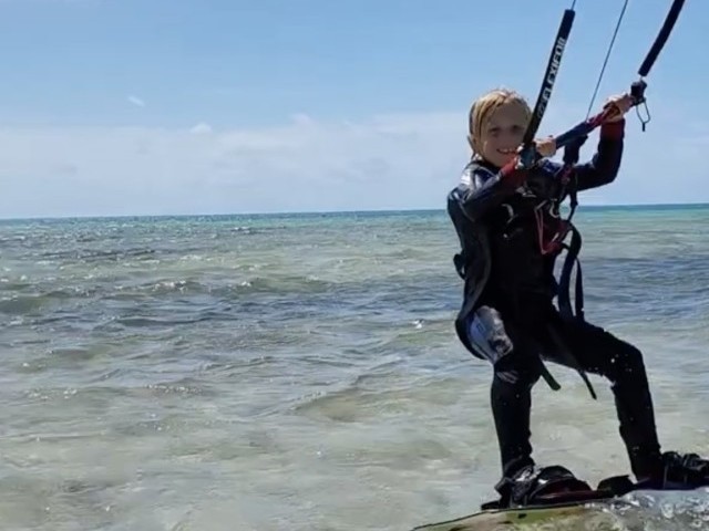 6 year old Kiteboarder Lincoln Parker in the Florida Keys #kiteboardingwithsharks