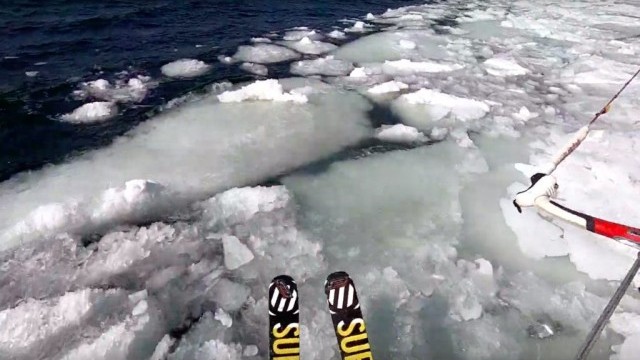 Kiteboarding Berry Bay, Vilyuchinsk, Kamchatka