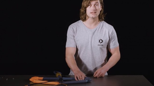 How to change the Right Cover on the Duotone Click Bar