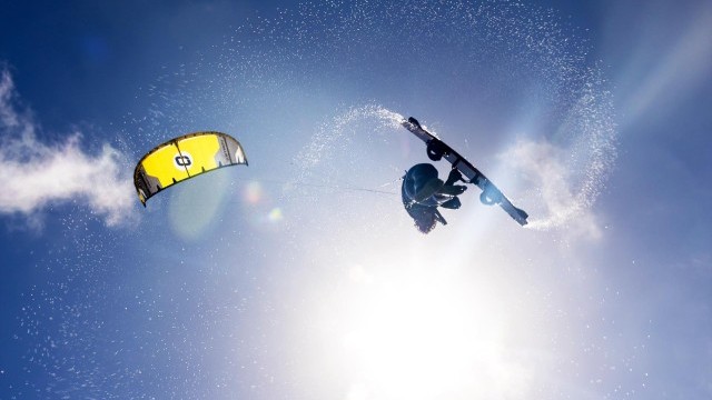 Kitesurfing Reviews - Kites