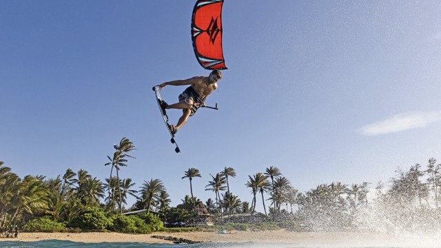 Naish Pivot - All-around Excellence