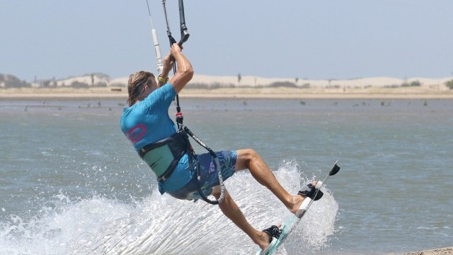 Kitesurfing Technique - Beach Bounce Transition