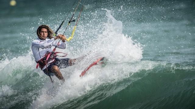 Strapless Kiters: Tarifa Is Waiting For You