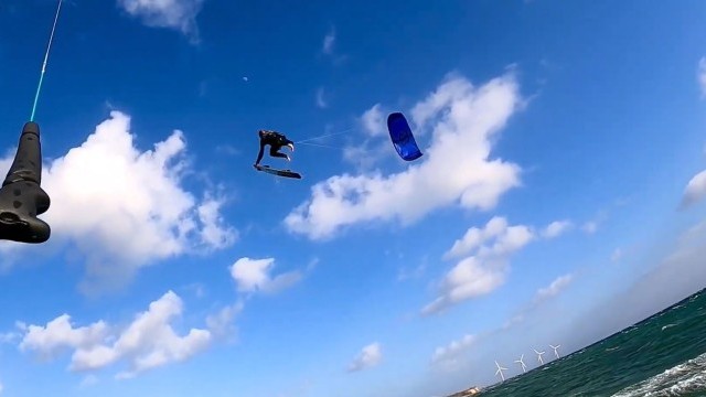 KITELOOP BOARD OFF
