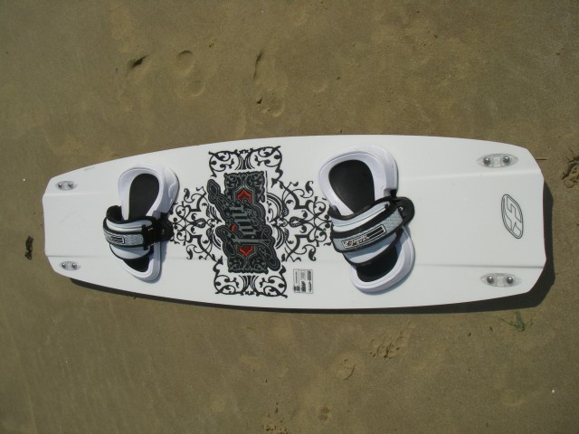 F-ONE Kiteboarding Trax III 135 x 39cm 2008