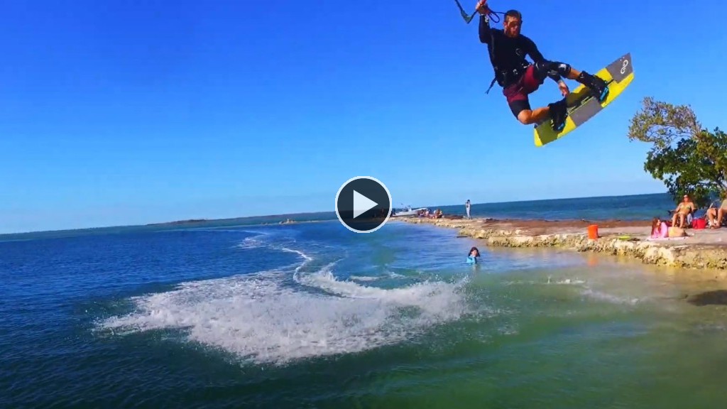 Kiteboarding the Best Spot in the Florida Keys! Free Kitesurfing