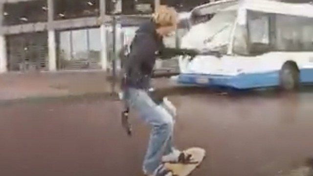 Ruben Lenten Street Kitesurfing