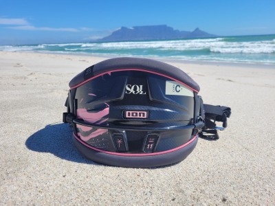 ION Products Sol Curv 11 XS 2022 Kitesurfing Review