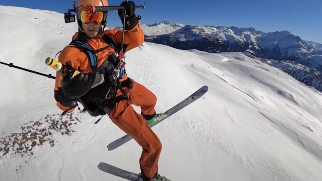 Nice Snowkiteday at Cufercalhut in Switzerland ( snowkite / flying )