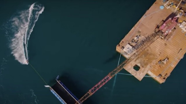 World’s First Crane Wakeboarding Park | How Was It Made?