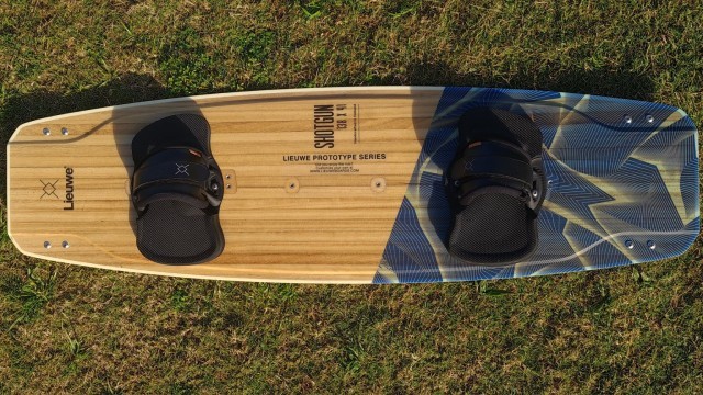 Kitesurfing Reviews - Lieuwe Boards Shotgun 138 x 41cm 2021