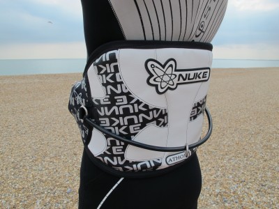 Nuke Athom  2012 Kitesurfing Review