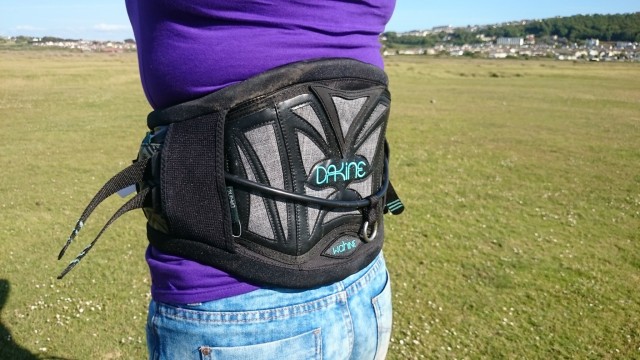 Kitesurfing Reviews - Dakine Wahine  2015