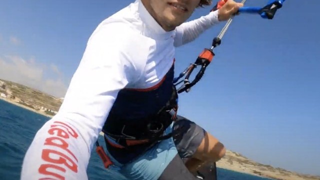 Mayé, Episode 3 — Greece