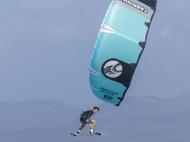 Cabrinha SWITCHBLADE APEX 2025 | Kitesurfing Reviews » Kites Cabrinha SWITCHBLADE APEX 2025 | Kitesurfing Reviews » Kites