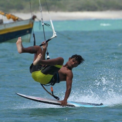 Strapless Hand Plant Back Roll Kitesurfing Technique