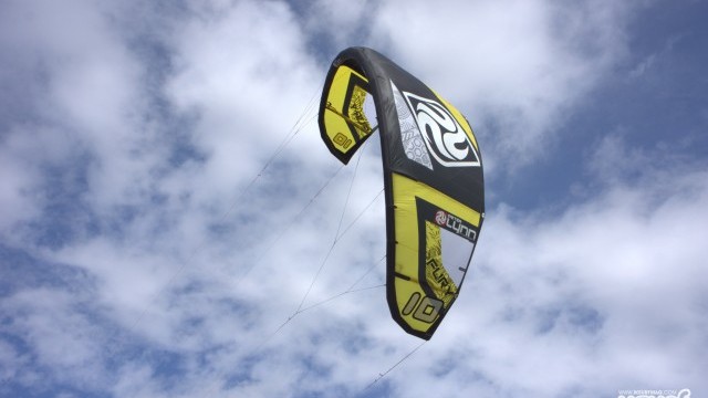 Kitesurfing Reviews - Peter Lynn Fury V3 10m 2016
