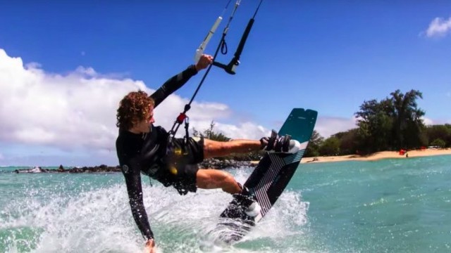 The Life of Lous - 24 Hours on Maui - Ep.2  (Cabrinha Kitesurfing)