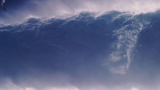 Patri Kitesurfing JAWS!! (Peahi)