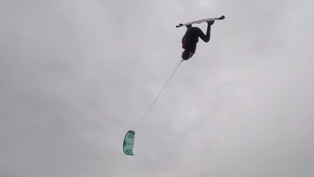 Kitesurfing UK lockdown on local beach before online school!
