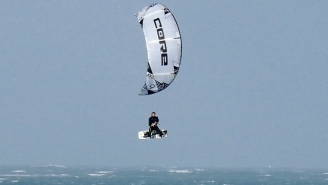 Kitesurfing Travel Guides - Cornwall