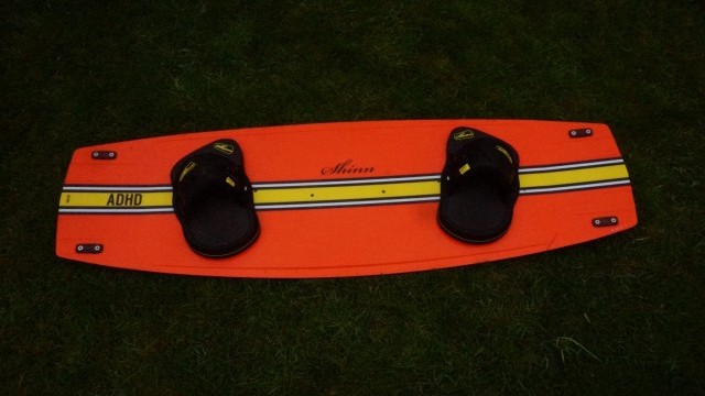 Kitesurfing Reviews - Shinn ADHD Sunset 140 x 43cm 2017