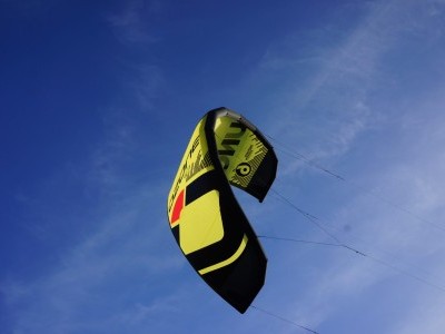 Ozone Uno V2 6m 2017 Kitesurfing Review