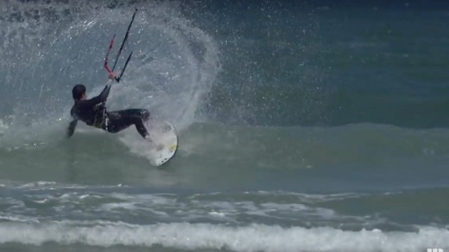 Kitesurfing How-to: Carving Turns Introduction