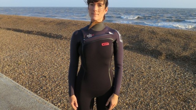 Kitesurfing Reviews - ION Products Isis Amp 4/3mm 2015