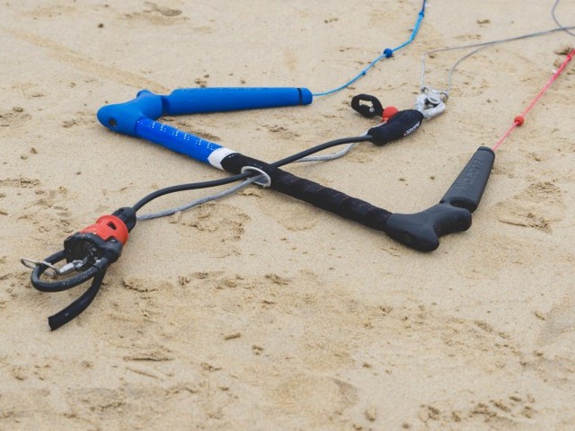 Ozone Enduro V2 9m 2018 | Kitesurfing Reviews » Kites | Free