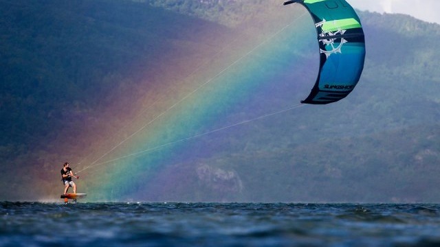 SLINGSHOT 2020 - KITE 2 RELEASE