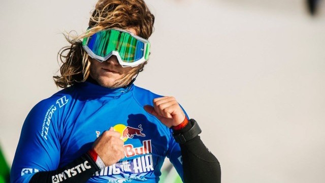 North Kiteboarding: Win a Red Bull King of the Air Atmos