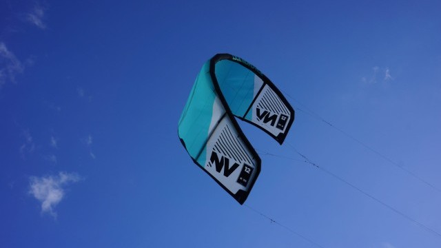 Kitesurfing Reviews - Liquid Force Kites NV v9 12m 2019