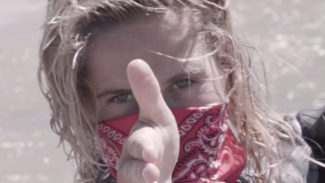 SURFING IN OZ | Vlog 01